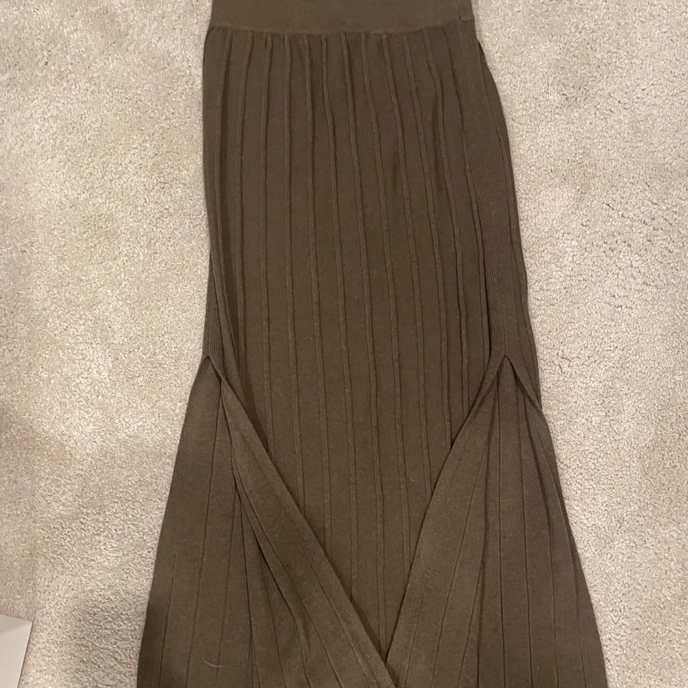 Promesa Taupe Knit Skirt